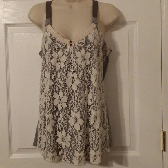 Maurices Tops Maurices Sleeveless Lace Top In Grey Size Small